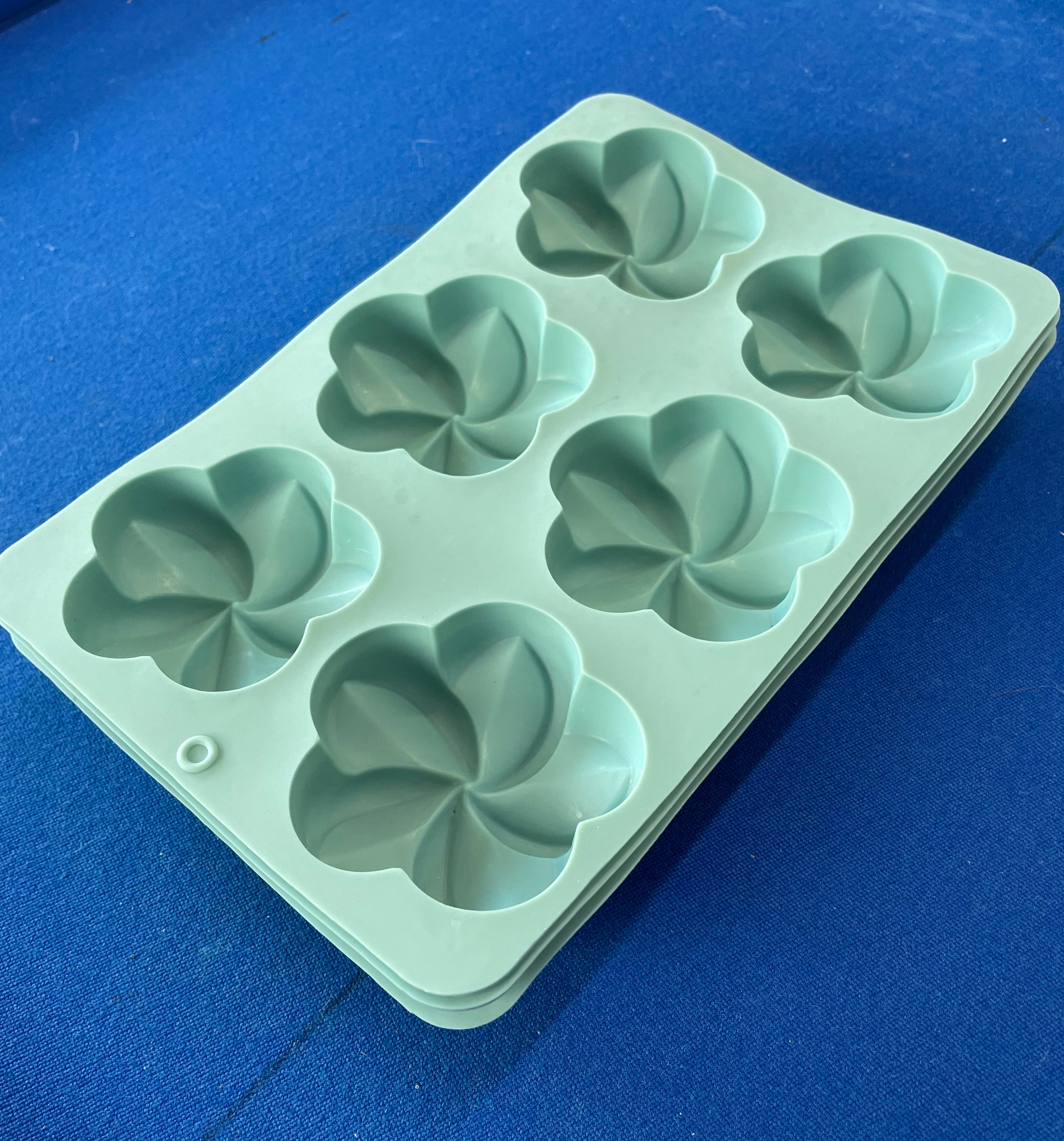 Flower Swirl Wax Mould